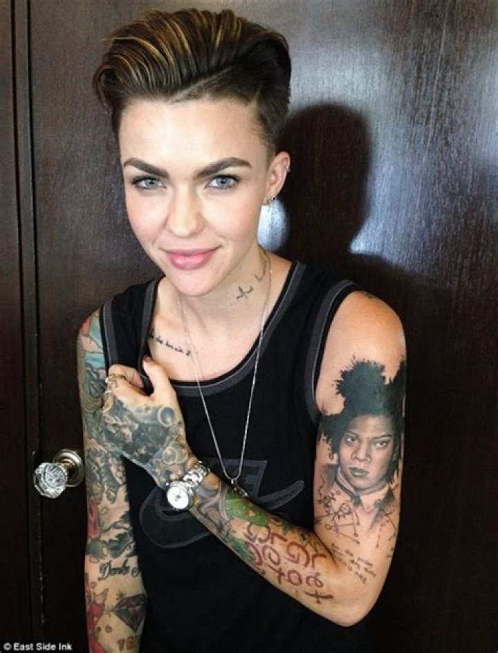 Agnes Monica: Boyfriend, net worth, tattoos, smoking & body measurements