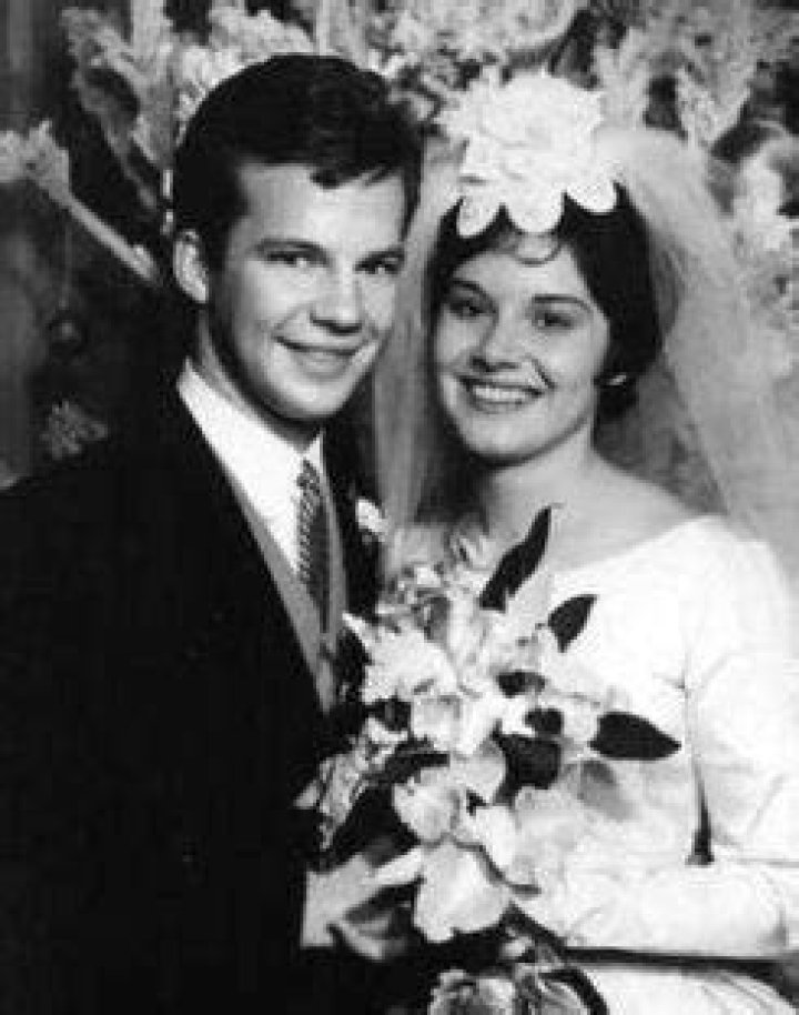 All you need to know about Karen Bergen, Bobby Vee’s Wife