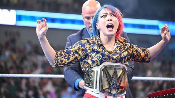 Asuka Age, Height, Bio, Parents, Husband, Net Worth