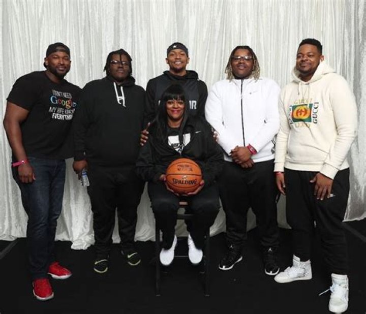 Bradley Beal Siblings: Meet Brandon, Bruce, Byron And Bryon