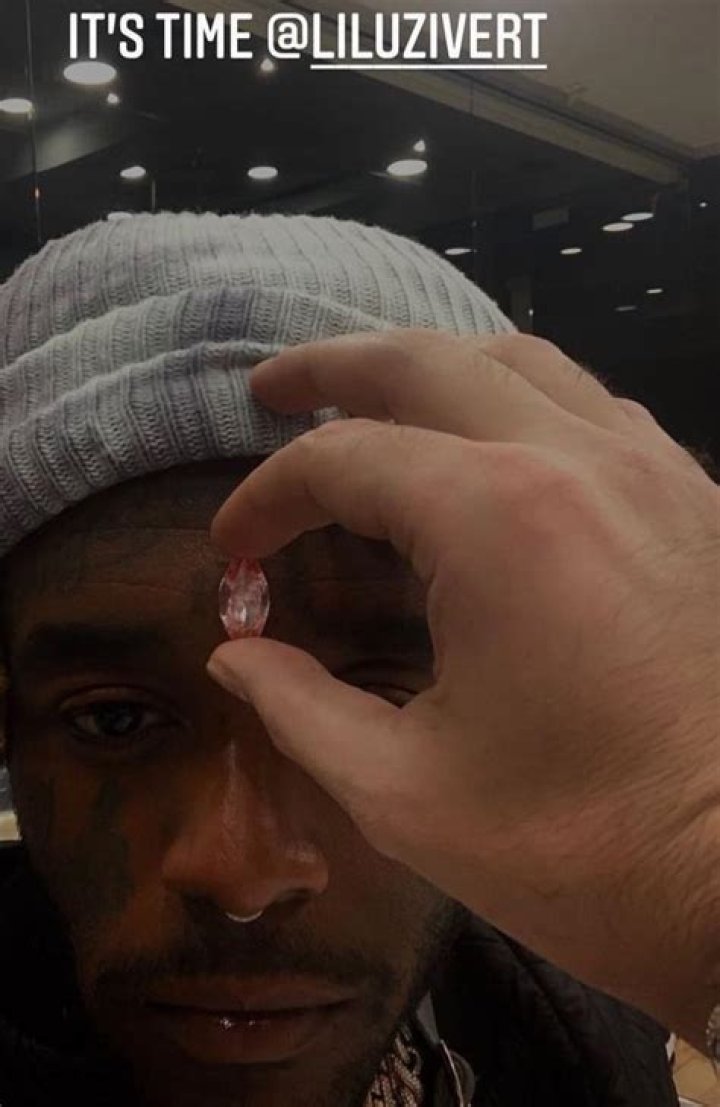 Canadian Rapper Tory Lanez Joins In The Lil Uzi $24 Million Diamond Implant Trolls (VIDEO)