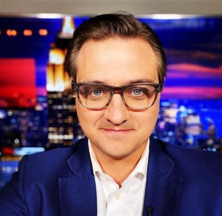 Chris Hayes Net Worth (2021): Salary, Wife, Podcast, and Wiki.