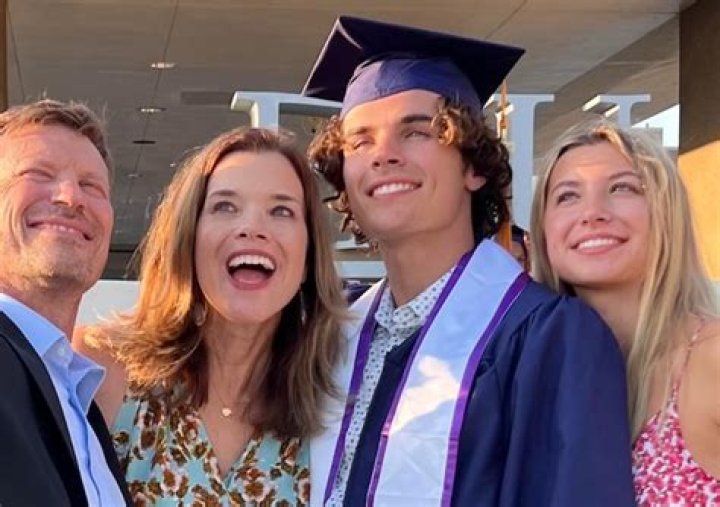 Christian Gonzalez Siblings: Meet Melissa, Samantha, Lily