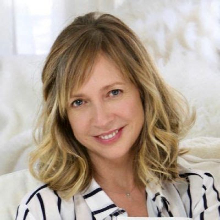 Corinne Bohrer- Wiki, Biography, Age, Height, Net Worth, Husband