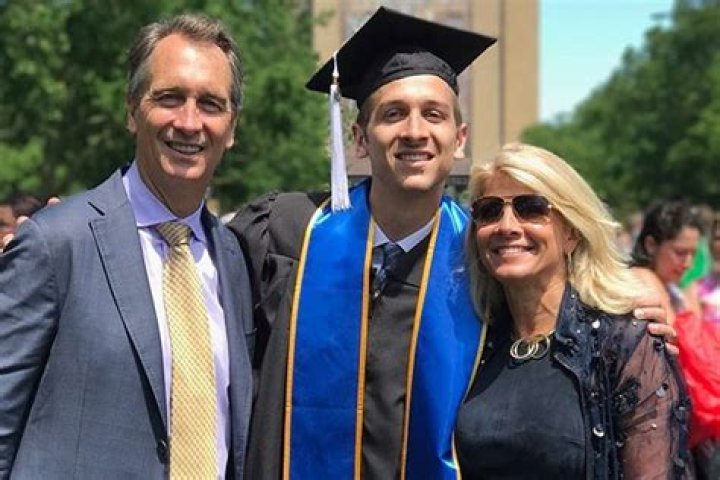 Cris Collinsworth Bio, Age, Parents, Wife, Children, Net Worth