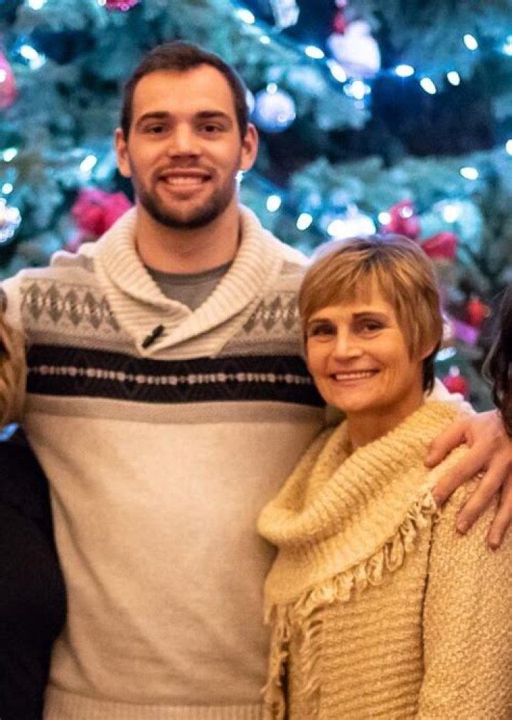 Dallas Goedert Parents: Meet Mary And Gary Carlson