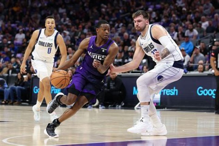 De’Aaron Fox Height: How Tall Is De’Aaron Fox?