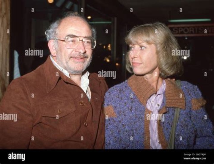 Ed Asner Wife Nancy Sykes Wiki, Age, Children, Family, Net Worth, Obituary