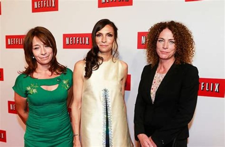 Famke Janssen Siblings: Meet Marjolein Beumer and Antoinette Beumer