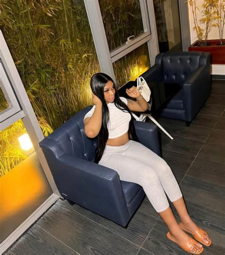 Fans Shocked As Crossdresser Jay Boogie Poses In Bikini Without His Prick Showing-Photos