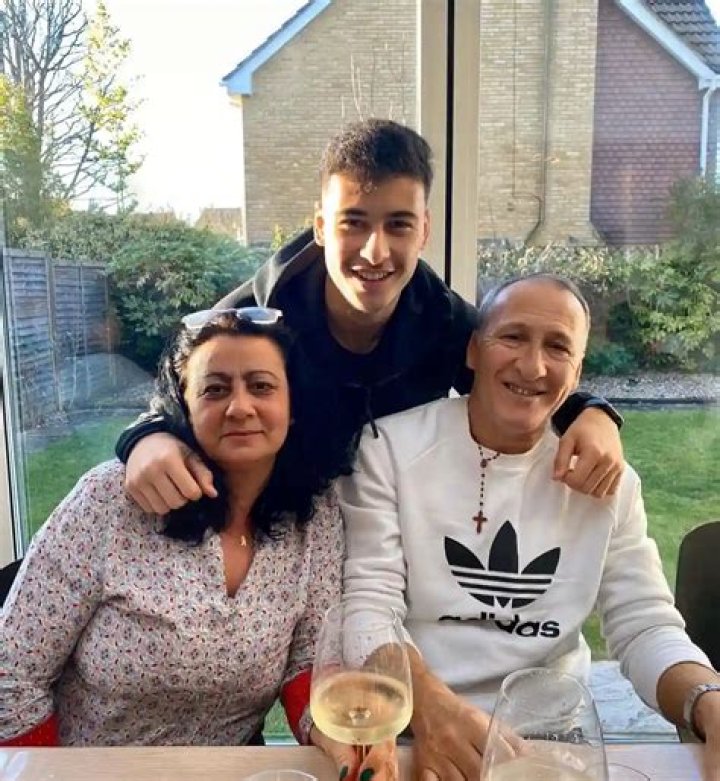 Gabriel Martinelli Parents: Meet João Martinelli and Silva