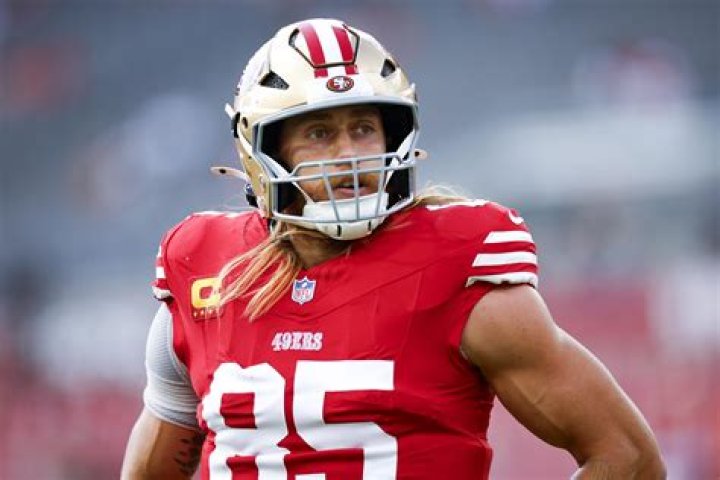 George Kittle Salary, Contract, Record, Height, Weight, Age, 40 Time. Jersey, College