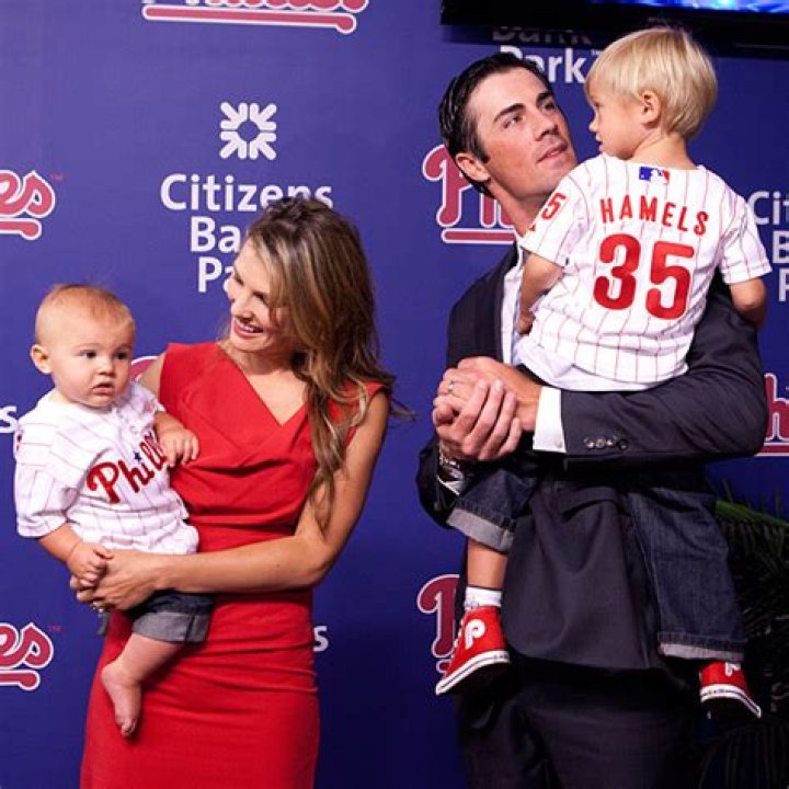 Heidi Strobel Wiki (Cole Hamels Wife) Height, Kids, Net Worth, Husband
