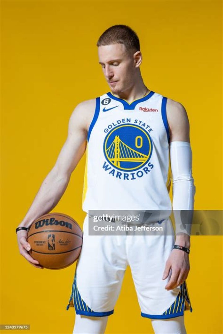 How did the Golden State Warriors get Donte DiVincenzo?