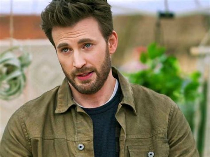 How Rich is Chris Evans: What is His Net Worth
