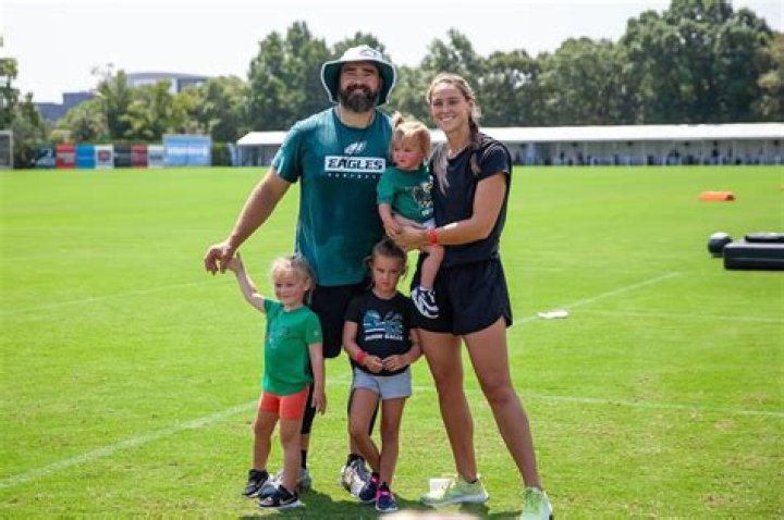How Tall Is Kylie Kelce, Travis Kelce’s Wife | Couple’s Baby & More