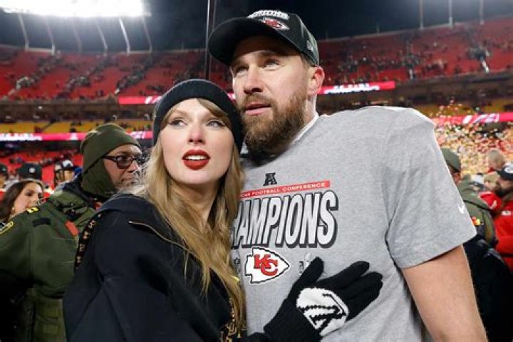 Is Travis Kelce’s Ex-girlfriend, Kayla Nicole, Pregnant? Is It Kelce’s Baby?