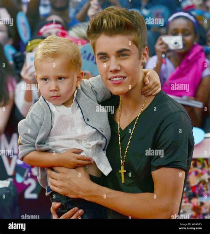 Jaxon Bieber Bio: Age, Siblings, Parents & Pictures