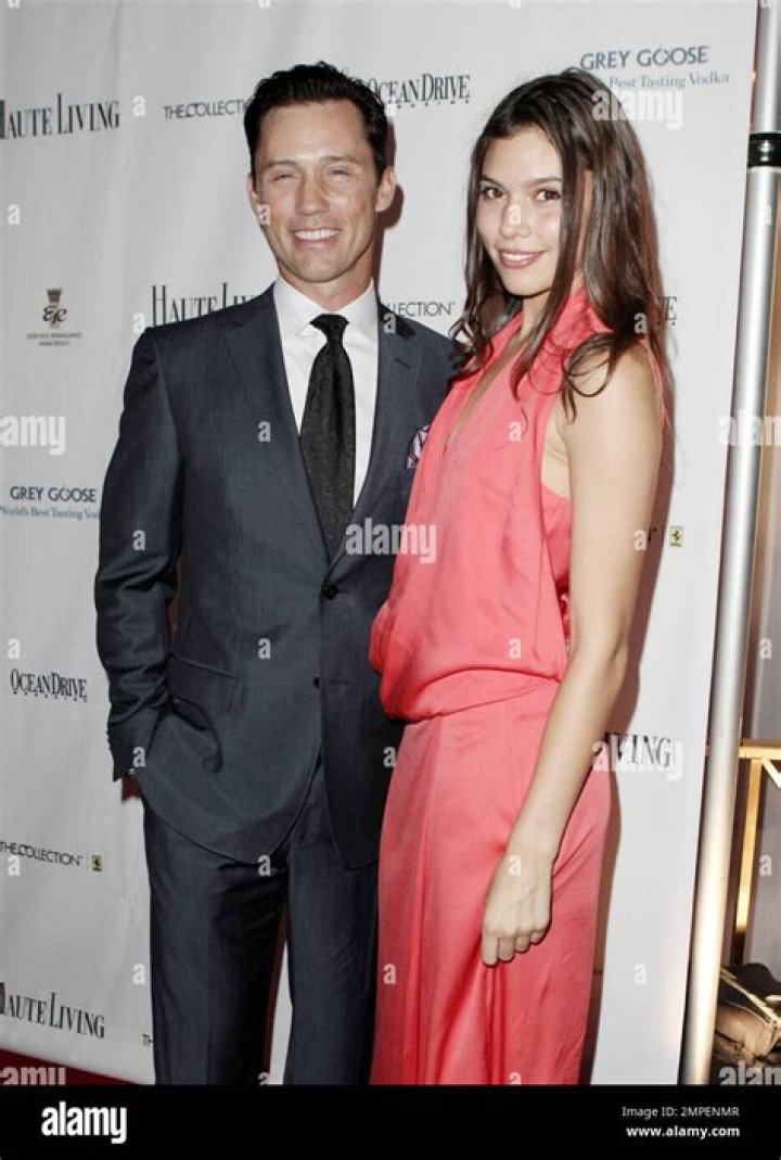 Jeffrey Donovan Bio, Wiki, Age, Height, Wife, Kids, Family, Sicario and Net Worth