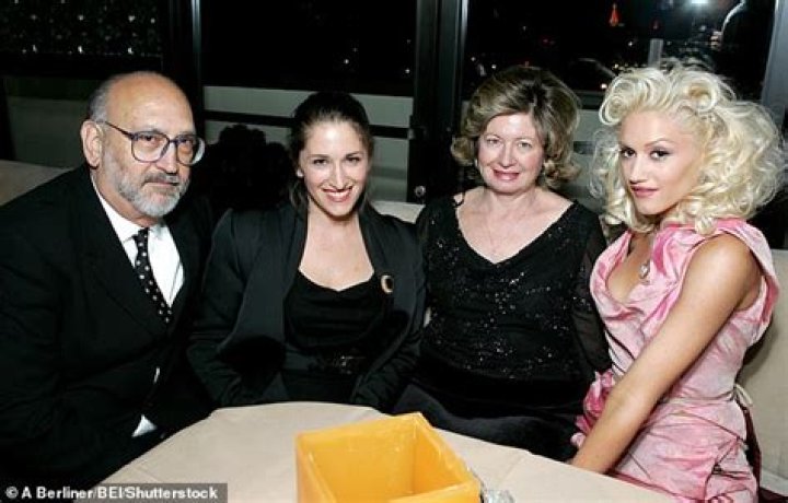 Jill Stefani Age (Gwen Stefani Sister) Wiki – Is She Married, Family, Parents and Net Worth