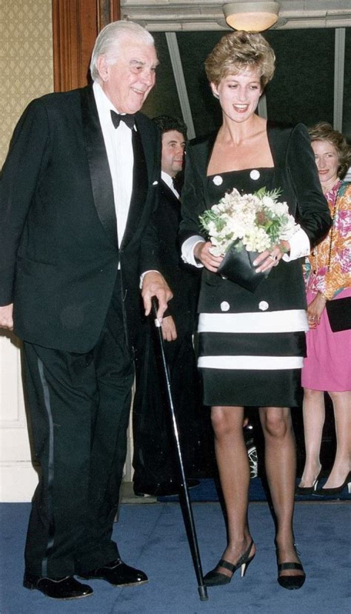 Lady Susan Hussey Husband: Who Is Marmaduke Hussey?