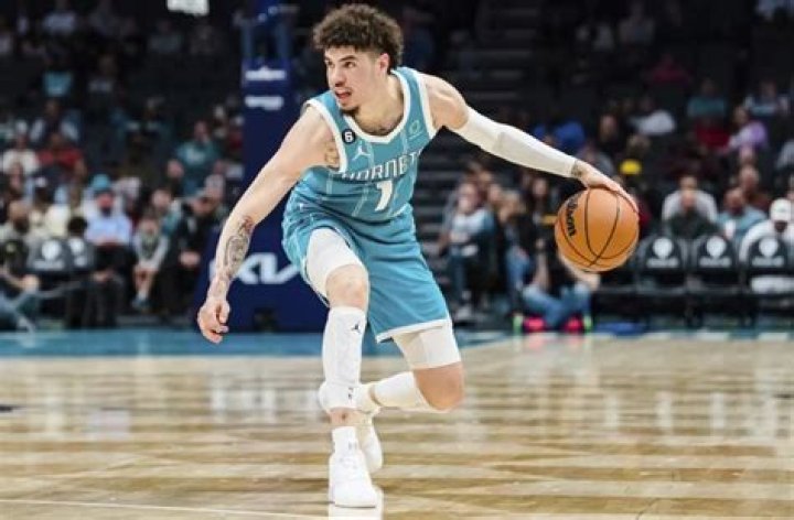LaMelo Ball Height In Feet: Biography, How Tall Is He? Age, Brother, Parents, Girlfriend