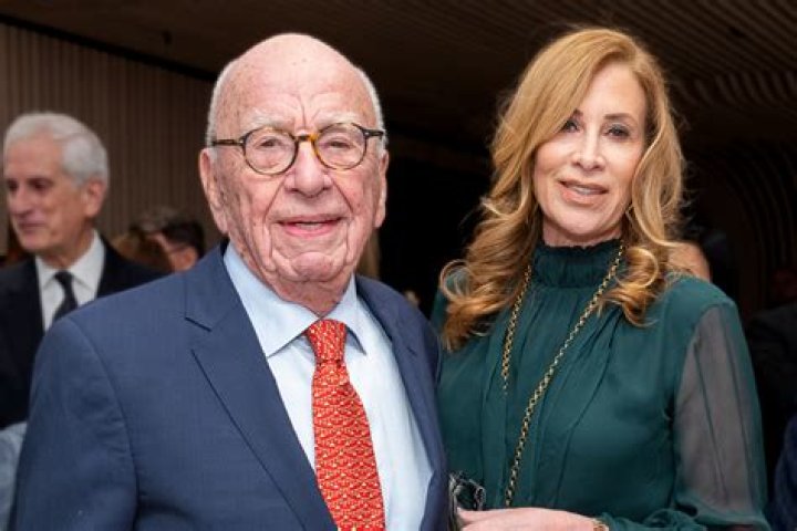 Lauren Lee Smith’s biography, net worth, fact, career, awards and life story