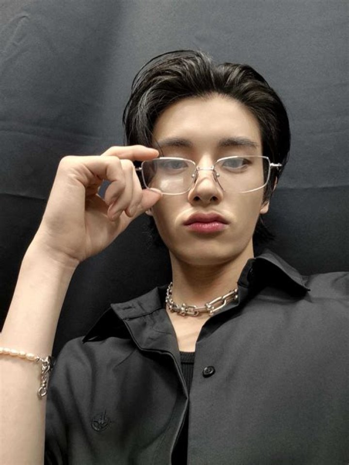 Liddlenique Bio, Wiki, Age, Height, Glasses, Boyfriend, Twerk, Khaos and Net Worth