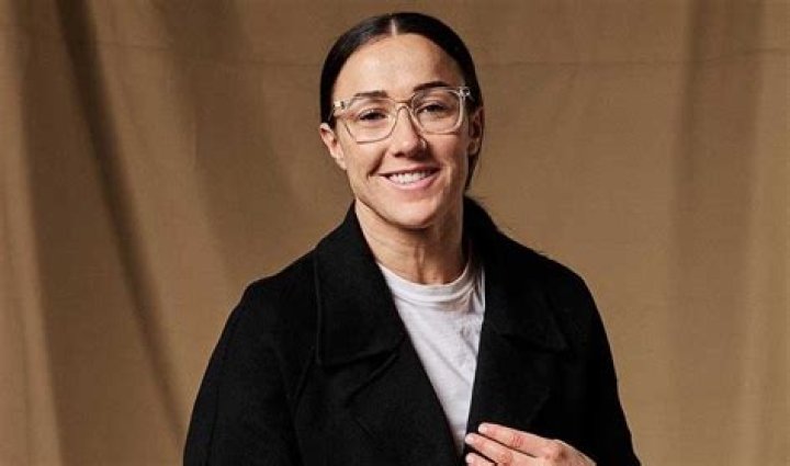 Lucy Bronze Age, Height, Weight