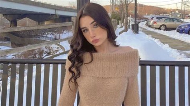 Mackz Jones Bio, Wiki, Age, Height, Parents, Husband, Career, and Net Worth