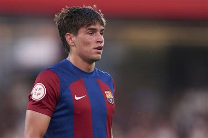 Marc Guiu Height: How Tall Is Marc Guiu?