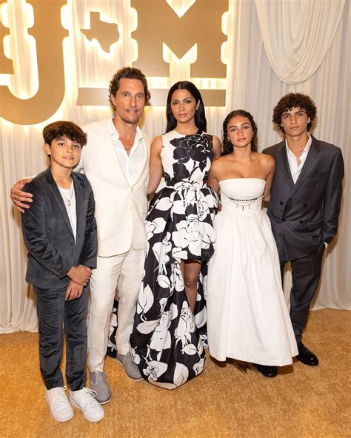 Matthew McConaughey Wife: Camila Alves Age, Net Worth, Parents, Kids, Father, Biography, Height, Weight