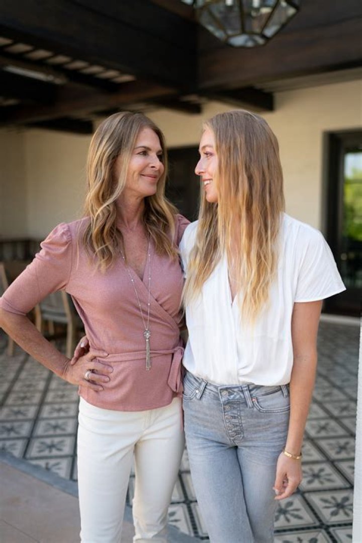 Maya Van Dien Wikipedia, Biography, Age, Height, Instagram, Boyfriend, Net Worth, Family