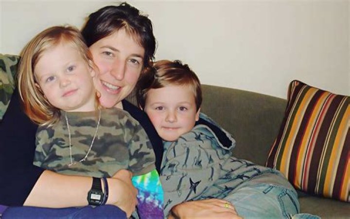 Mayim Bialik Children: Meet Fredrick And Miles Roosevelt Bialik Stone