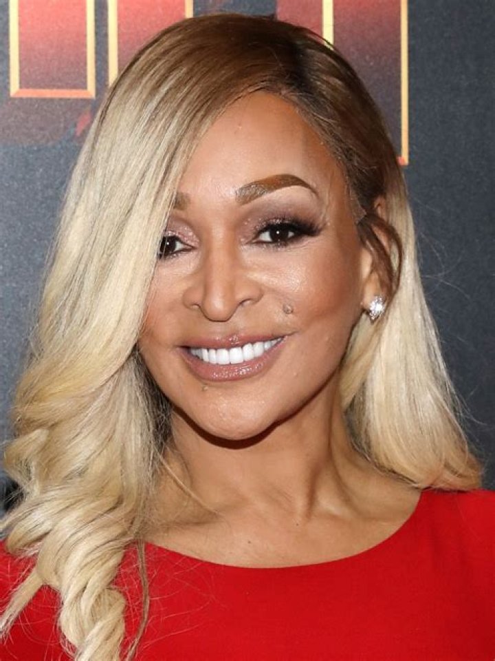 Meet American TV personality Karen Huger, Brief Intro