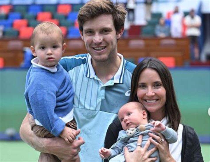 Nicolas Jarry Age, Height, Bio, Family, Net Worth, Wife