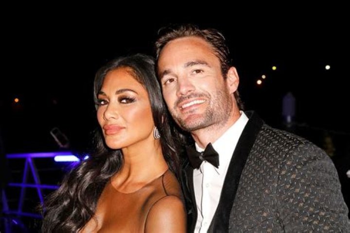 Nicole Scherzinger Age, Height, Bio, Net Worth, Husband