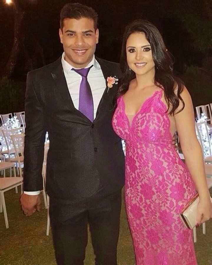 Paulo Costa Girlfriend: Who Is Paulo Costa Dating?
