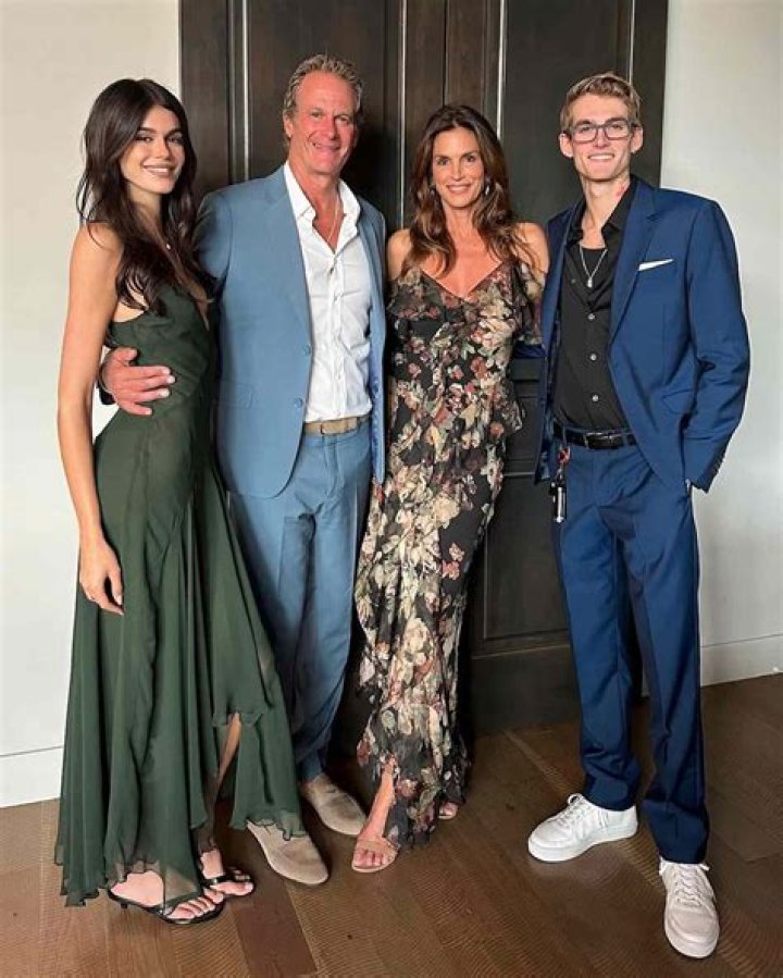 Rande Gerber Biography, Age, Wiki, Height, Wife, Son, Daughter, Net Worth, Parents, And Wedding
