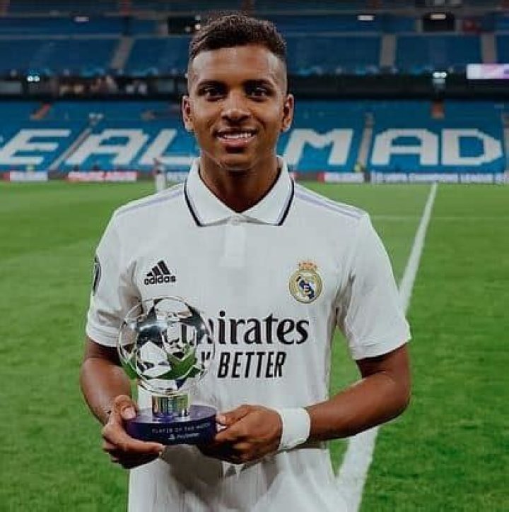 Rodrygo Bio, Age, Height, Wife, Parents, Children, Net Worth