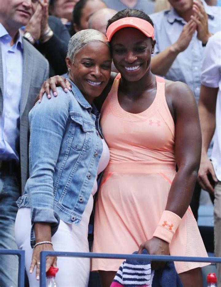 Sloane Stephens Net Worth, Salary, Bio, Age, Family