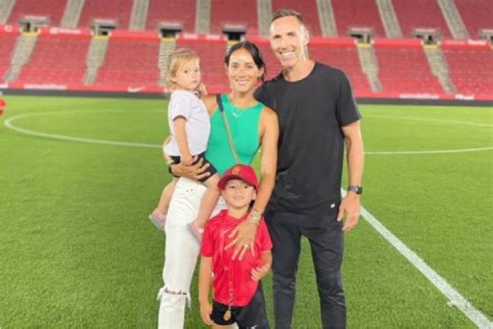Steve Nash Children: Meet Lola, Bella & Ruby Nash