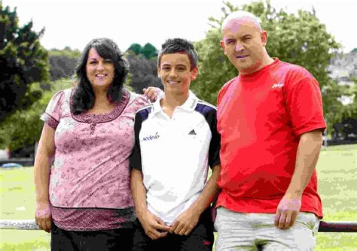 Tom Daley Age, Height, Bio, Parents, Wife, Net Worth