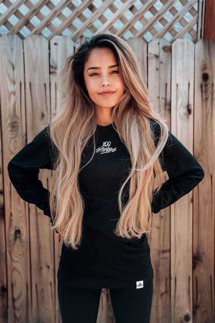Valkyrae Age, Height & Weight