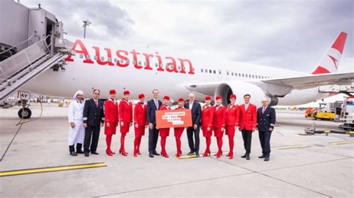 WATCH: Austrian Airlines Crew Drop Their Jerusalema Challenge Video