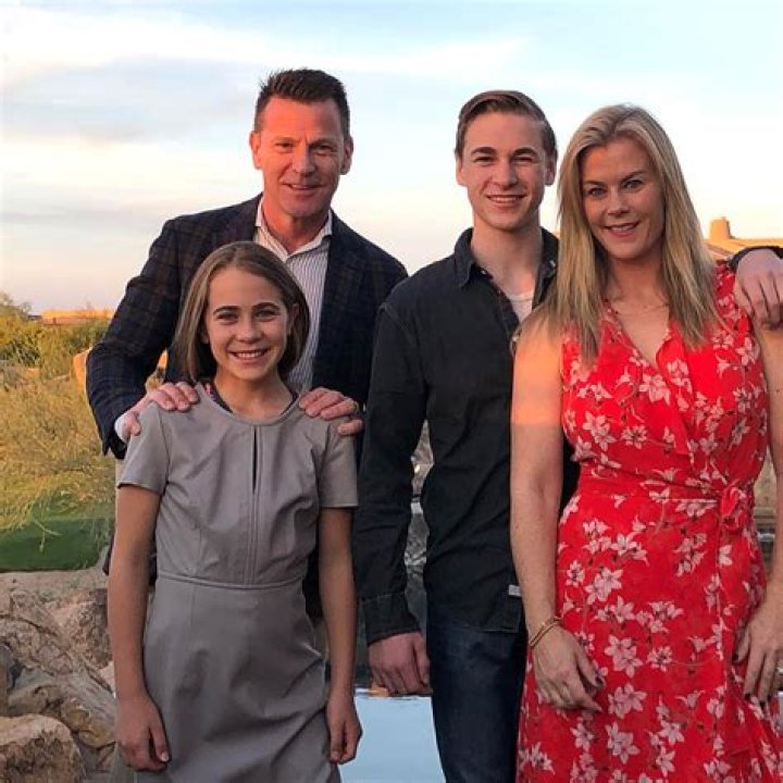 Who are Alison Wonderland Parents?