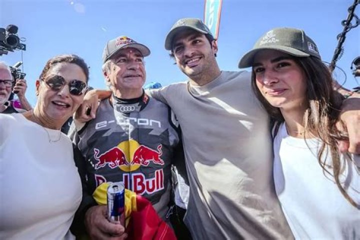 Who are Carlos Sainz’s Parents?