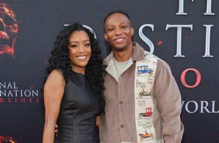 Who Are LaToya Tonodeo's Parents?
