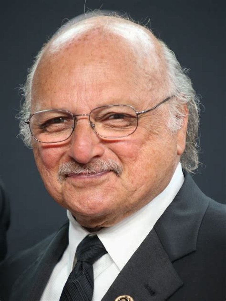 Who is Dennis Franz? See Net-worth, Quote, Awards, Fact, Wiki