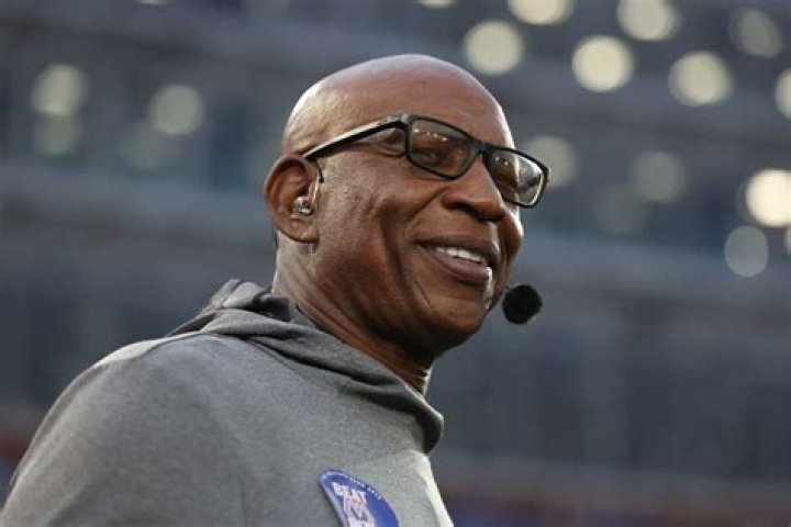 Who is Eric Dickerson? See Net-worth, Quote, Awards, Fact, Wiki